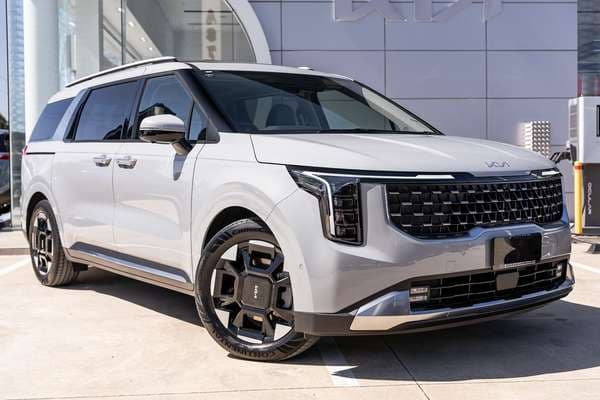 2025 Kia Carnival